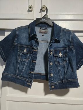 Torrid Dark Wash Cropped Denim Jacket - Short Sleeve Size 0